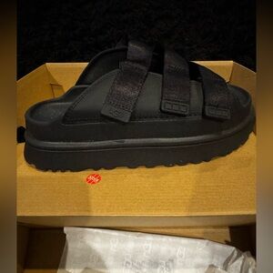 UGG Women's Goldenglow Slide Sandals